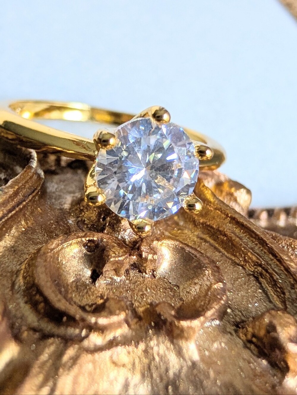 3 carat round brilliant cut Moissanite solitaire engagement ring ๐โ๏ธ๐ - Picture 9 of 12